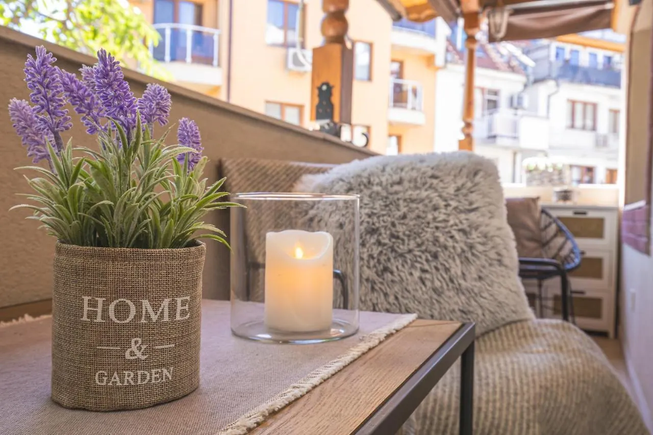 Stylish 1Bd Flat With A Terrace Near The Centre Of Plovdiv By Flat Mаnager Daire